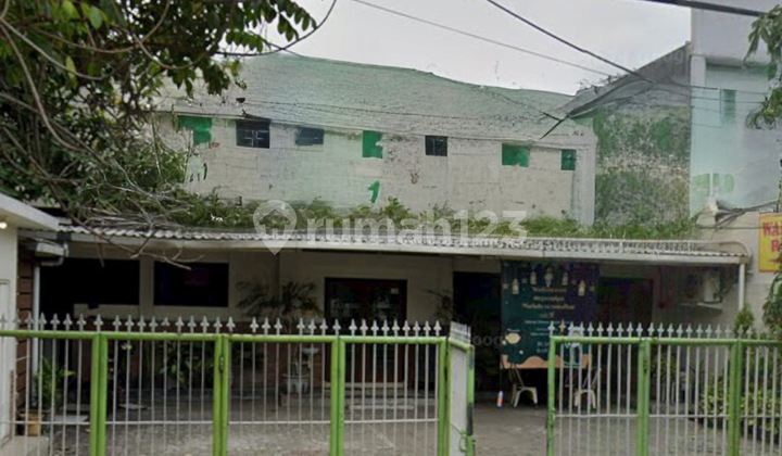 For Sale and Rent Commercial Building Former Restaurant