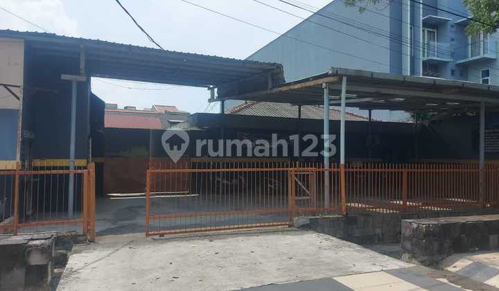For Sale Ex-Car Workshop Building on Jl. WR Supratman, Semarang 1