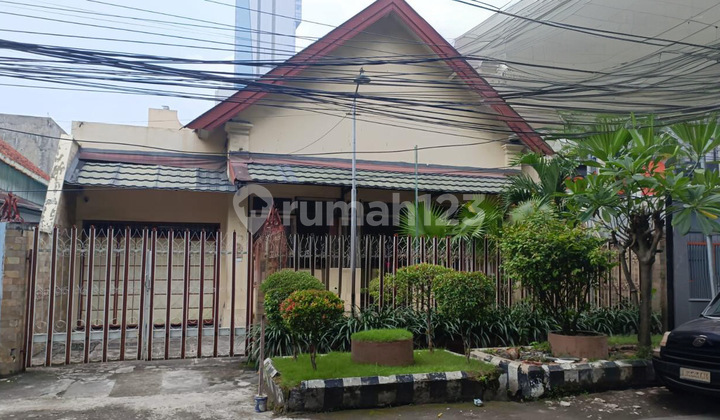 Dijual Rumah di Jl Sumatra Dijual Rumah di Jl Sumatra