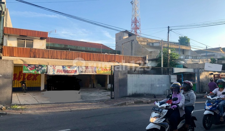 Jual Rumah Hitung Tanah Di Jl Bratang Gede Rumah di Wonokromo Jual Rumah Hitung Tanah Di Jl Bratang Gede Rumah di Wonokromo