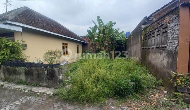 For Sale Strategic Land Plot in Sleman Near Campus and Exclusive Cluster