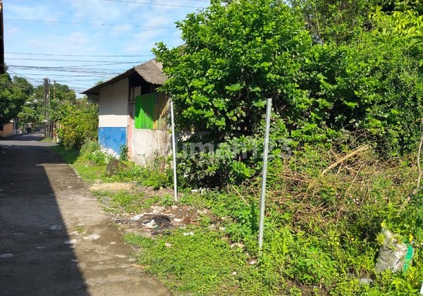 Dijual/Disewakan Tanah Strategis 1.220 Meter Persegi Dekat Candi Prambanan Cocok untuk Hotel & Villa, Prambanan, Klaten