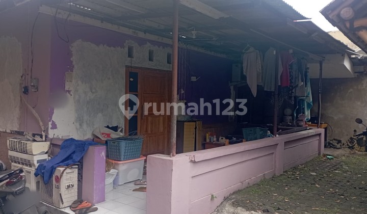 Residence & Kiosk Location Near JIH Hospital Condongcatur Depok Sleman Residence & Kiosk Location Near JIH Hospital Condongcatur Depok Sleman