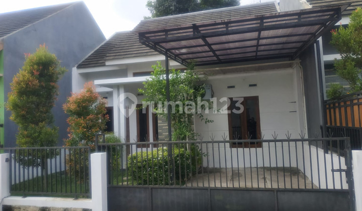 Ready-to-Occupy House in a Cluster + Furniture, Near Bibis Godean Sleman Market