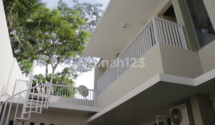 Luxury House in the Green Hills Residence Housing Complex, Ngaglik, Sleman 2