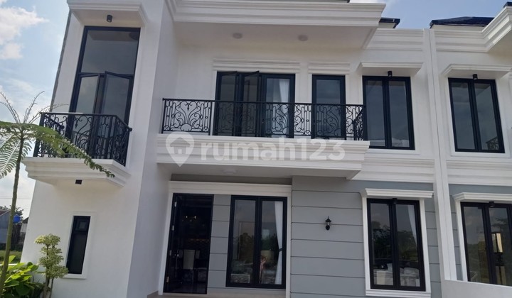 Rumah Dalam Perumahan Pesona Sleman City Pandowoharjo Sleman