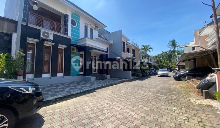 Rumah 6 Kamar Tidur Dalam Perum Cokro Regency 2