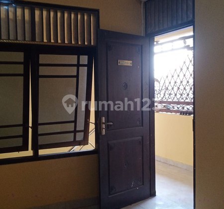 Luxury 2-Story Strategic House in Seturan, Near YKPN Campus, UPN, & Pakuwon Mall, Caturtunggal, Depok, Sleman 2