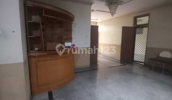 For Sale Cheap House in Elite Area