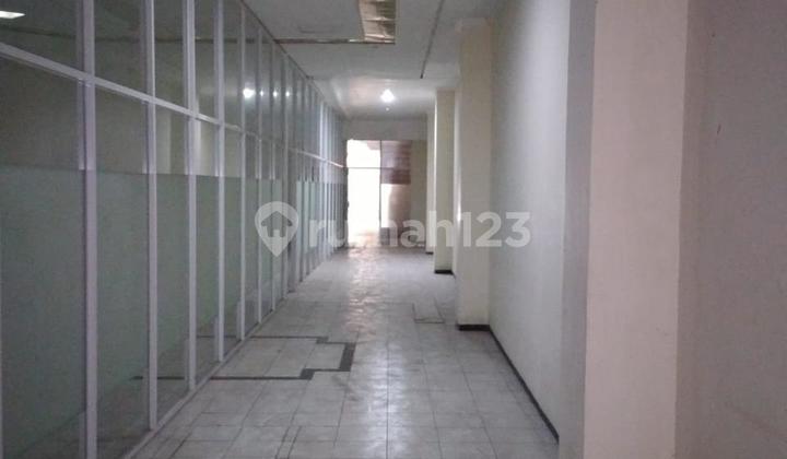 Ruko 2 Lantai Bagus Dan Lokasi Strategis Semarang Tengah 2