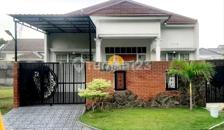 Rumah 1 Lantai Interior Mewah Graha Padma 1