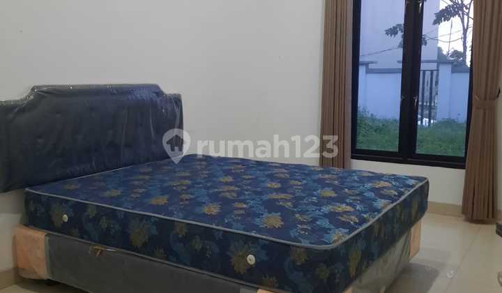 Rumah Bsb Bagus Dan Terawat Yang Nyaman Untuk Keluarga Anda 2