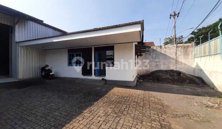 Good 1-Story Warehouse Strategic Location West Semarang