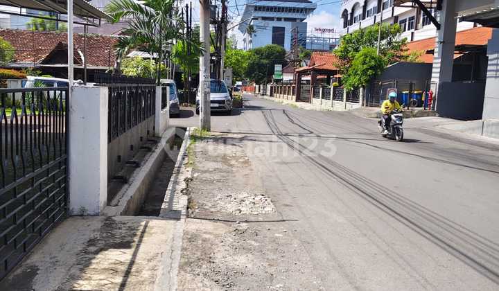 Rumah Mewah 1 Lantai Lokasi Premium Semarang Selatan 2