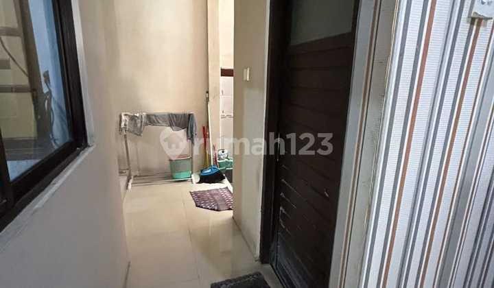 Rumah Bagus 2 Lantai Perumnas Banyumanik Semarang 1