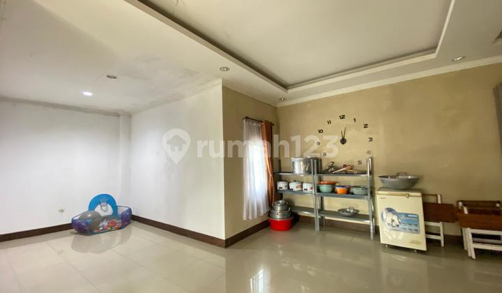 Rumah 2 Lantai Garasi Dan Carport Luas Di Muktiharjo 2