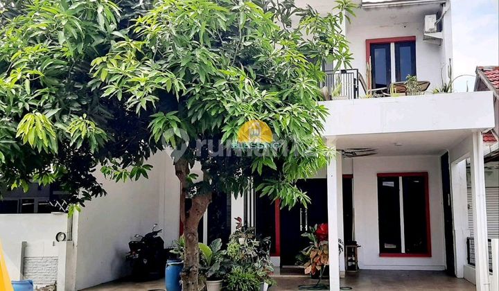 Rumah Bagus Dan Terawat Di Graha Padma.  1