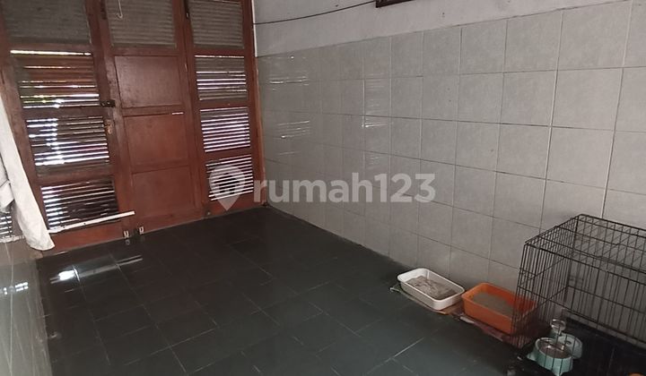 Rumah Bagus Dan Terawat Akses Mudah Jalan Depan Luas 2