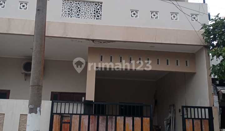 Rumah 2 Lantai Bagus Di Tlogosari Kulon, Semarang 1