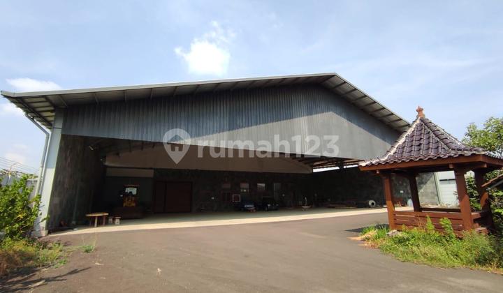 One-Story Warehouse Near Kendal Industrial Area, Negotiable Price