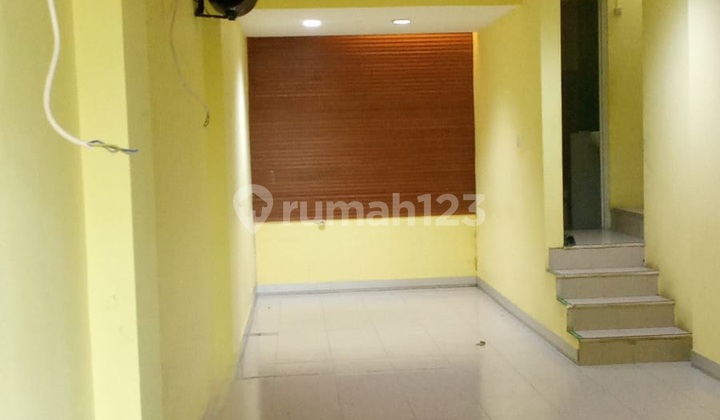 For Rent: Ruko Area Pluif suitable for Office, Culinary, etc.
