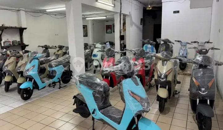 For Sale Nice 2-Story Shop House in Duren Sawit