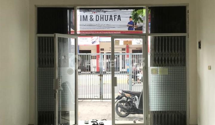 Dijual Ruko Duren Sawit Lokasi Pinggir Jalan Cocok Utk Usaha , Kantor,dll di Duren Sawit Dijual Ruko Duren Sawit Lokasi Pinggir Jalan Cocok Utk Usaha , Kantor,dll di Duren Sawit