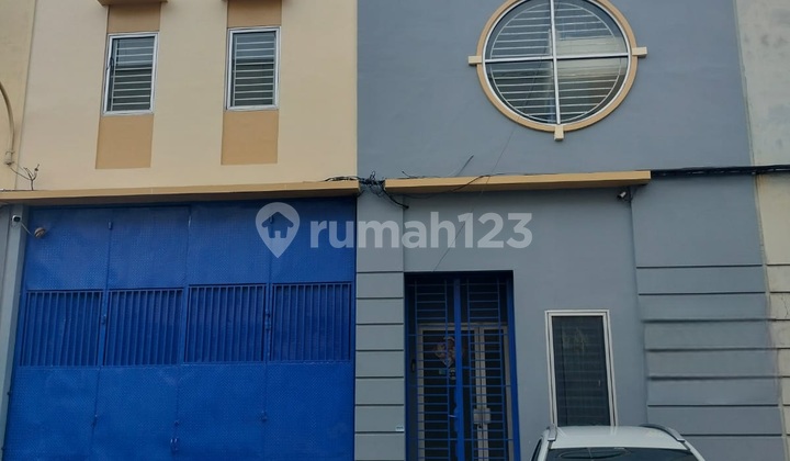 Warehouse and Office for Rent in PIK Area.