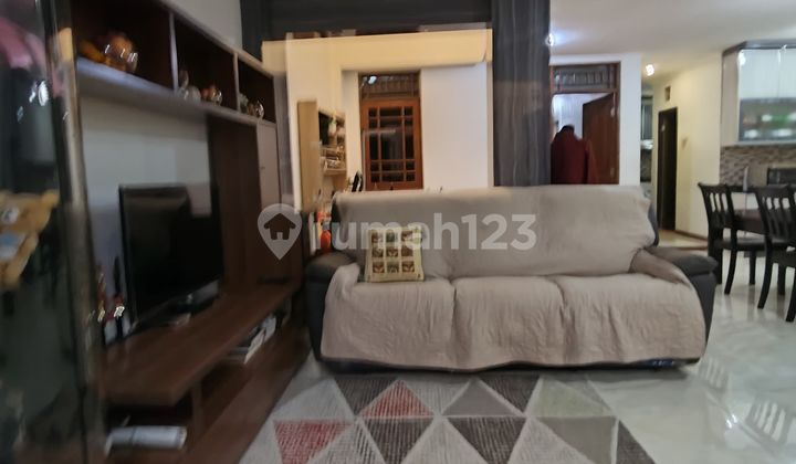 Dijual Rumah Cakep Kawasan Bendungan Hillir Jakarta Pusat Bagus