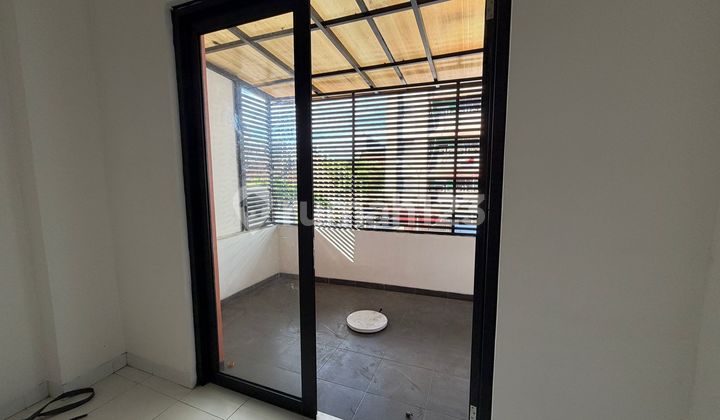 Brand New Shop House for Rent, Strategic Morning Market Area, Main Street 1