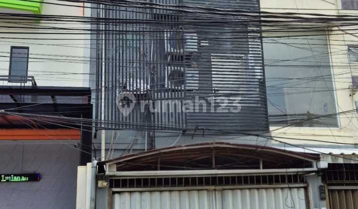 For Rent, Cheap and Fast Ex Salon, Strategic Location, Roadside. 1