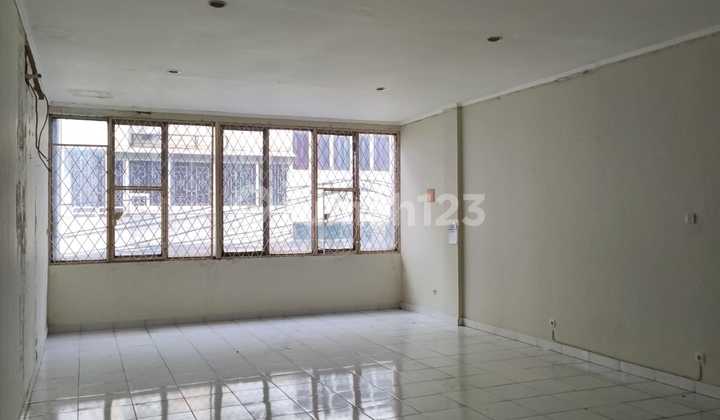 Dijual Cepat Ruko di Taman Sari Lokasi Bagus Cocok untuk Usaha Dijual Cepat Ruko di Taman Sari Lokasi Bagus Cocok untuk Usaha