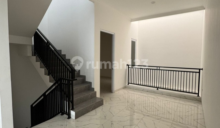 Dijual Rumah Baru Siap Huni Minimalis Kelapa Gading