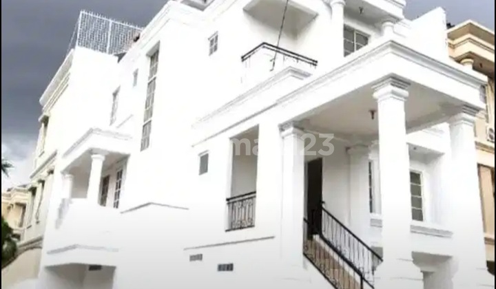 Dijual Rumah Dalam Cluster Lokasi Bagus Tidak Banjir