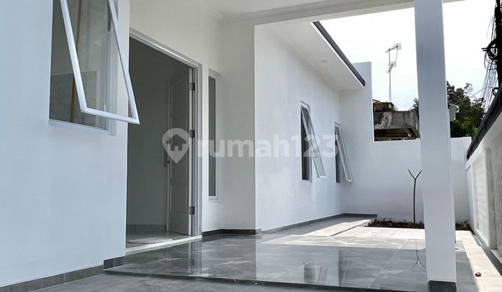 Rumah Bagus Unfurnished SHM Galaxy, Bekasi