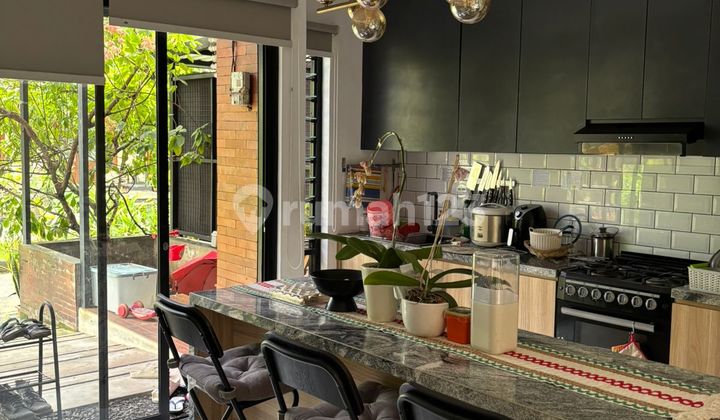 Bebas Banjir, Rumah, SHM, Full Furnished 2