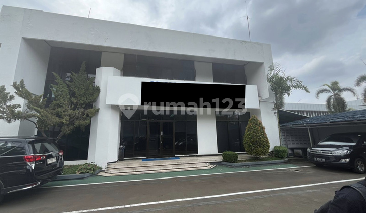 Sewa Gedung Pinggir Jalan Sewa Gedung Pinggir Jalan