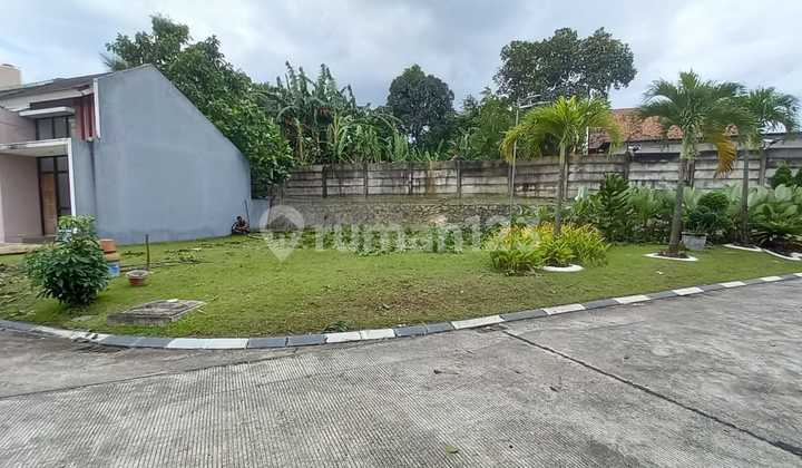 Plot for Sale in Kavling Hook Plot for Sale in Kavling Hook