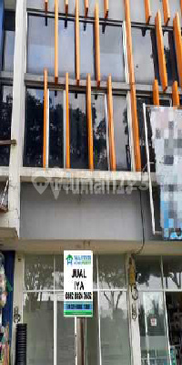 For Sale: Ready-to-Use Shop House in Garden Boulevard For Sale: Ready-to-Use Shop House in Garden Boulevard