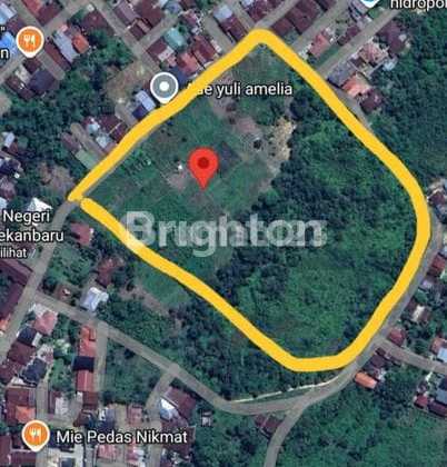 Dijual Tanah Luas 5 Hektar Dipekanbaru,lokasi Strategis Harapan Raya,kondisi Keras Dan Rata,dekat Jalan Utama,cock Untuk Yayasan Pendidika Atau Cluster Modern,akses Mudah,sudah Tepi Aspal Dengan Banyak Pintu Masuk
