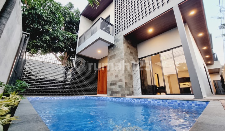 Modern Industrial Luxury House Private Pool Solo City