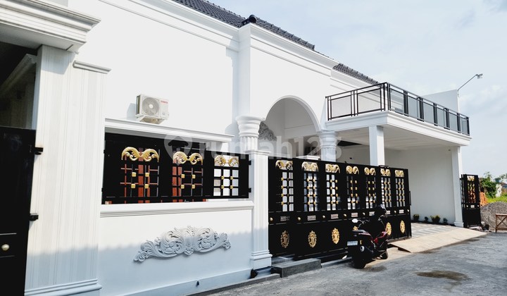 Rumah Mewah Baru American Clasic Di Cluster Gentan Skh 2