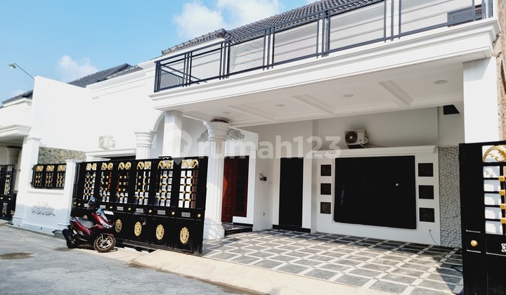 Rumah Mewah Baru American Clasic Di Cluster Gentan Skh