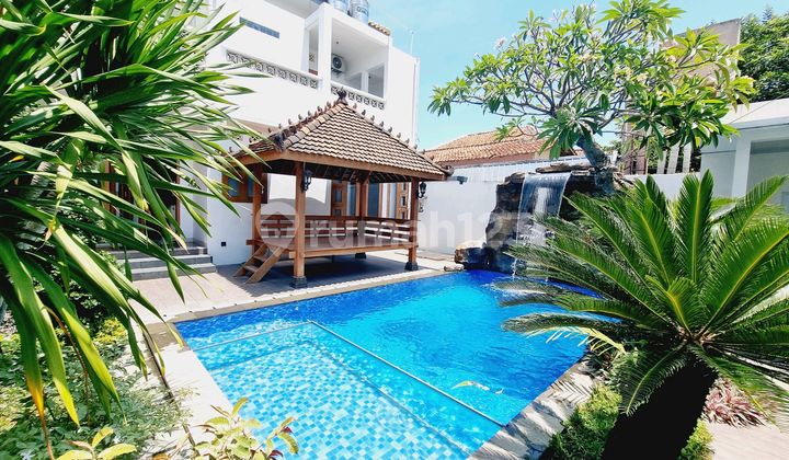 Luxury 2-Story House Spacious Furnished Plus Pool 2