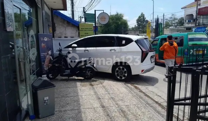 For Sale: Main Road Shop House on Amir Machmud Street, Cimahi Shop House