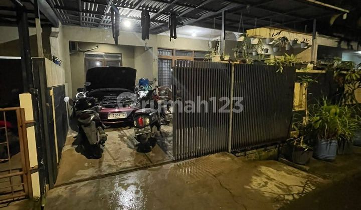 Dijual Cepat Rumah 2 Lt Di Arcamanik, Bandung