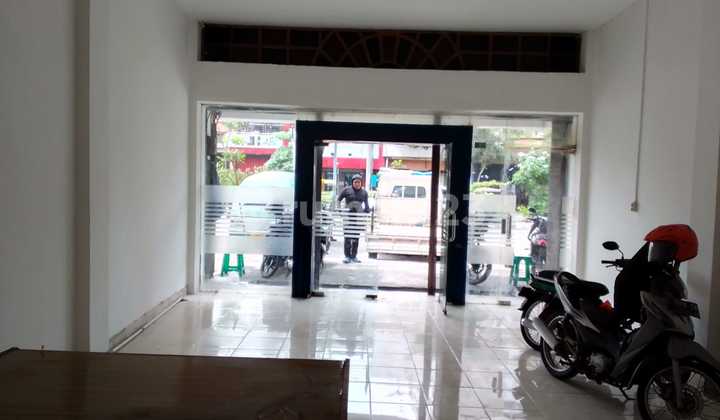 For Sale: 2-Story Shop House in Kedungdoro, Central Surabaya 2