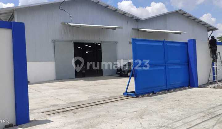 Warehouse Area 2000 M2 Wringin Anom For Rent