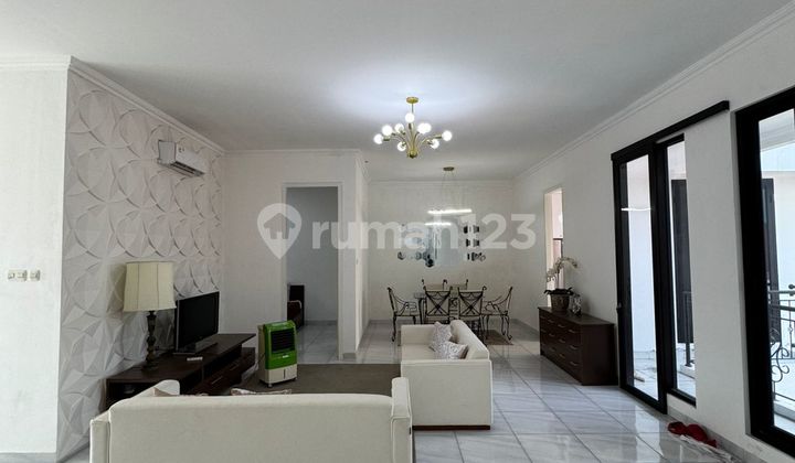 Dijual Rumah SHM 2 Lantai Villa Melati Mas Residence Tangerang 2