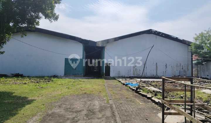 Warehouse for Sale in Batu Ceper, Tangerang, Land Area 1660 m2 Warehouse for Sale in Batu Ceper, Tangerang, Land Area 1660 m2